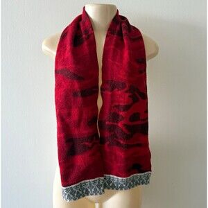Vintage 2001 Old Navy 100% Lambswool Red Camouflage Scarf Fair Isle Border 52x8